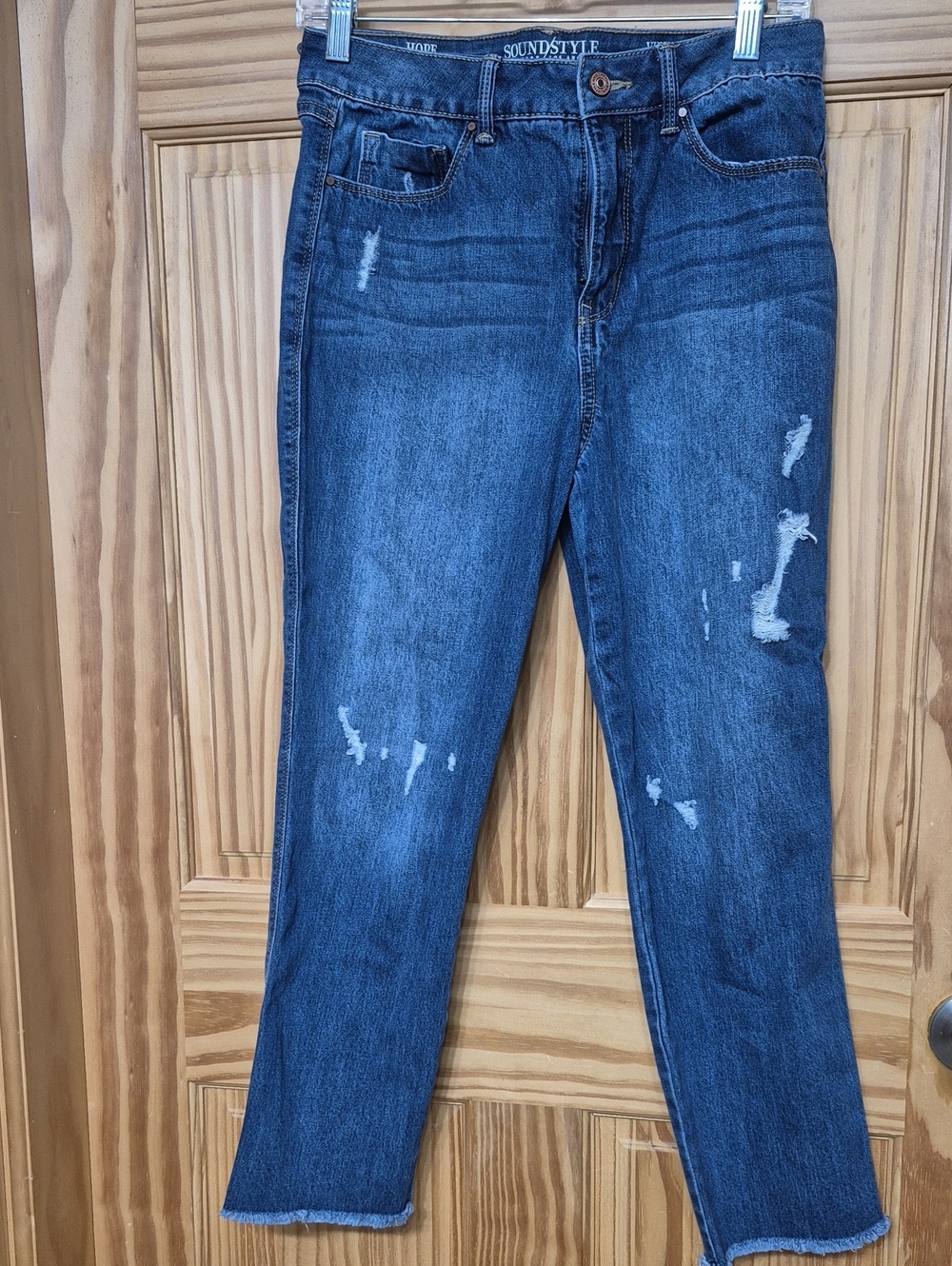 Sound Style Vintage Reunion Women's Distressed Dark Blue Jeans
